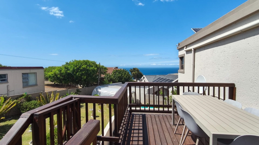 4 Bedroom Property for Sale in Dana Bay Western Cape